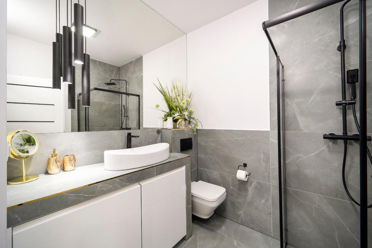 In&Cognito Apartament เจโลนากูรา ภายนอก รูปภาพ